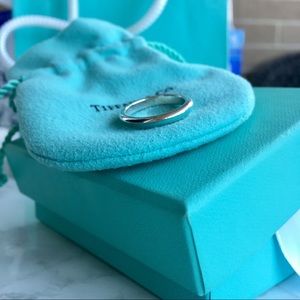 💍Tiffany & Co sterling silver band ring💍